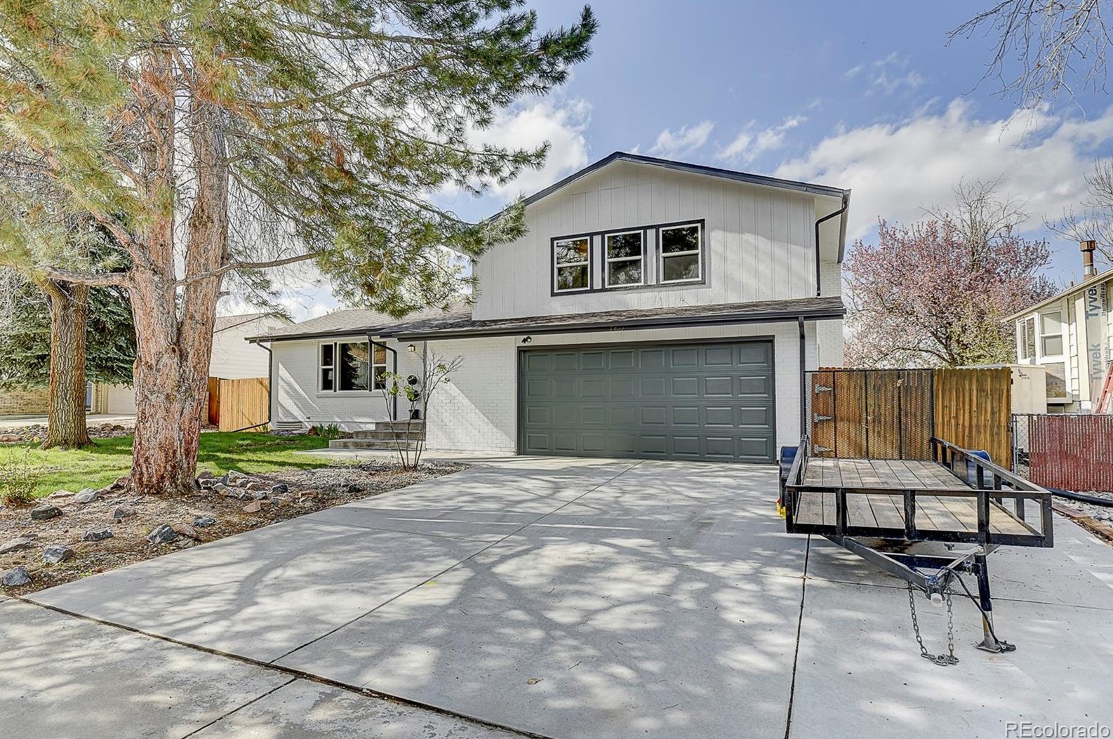 7855 Ontario Pl, Littleton CO  80128-4409 exterior