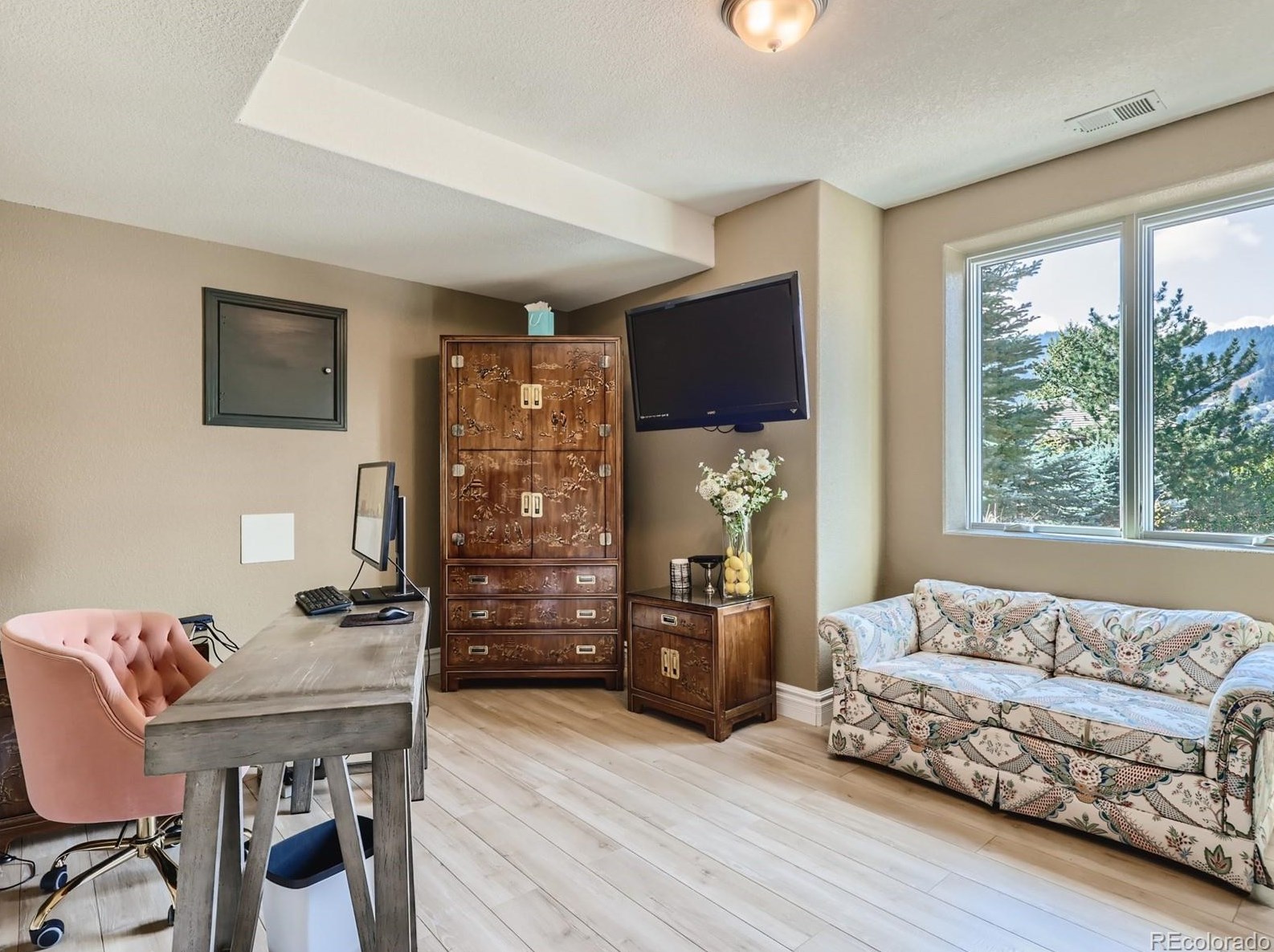 6656 Bright Water Trl, Littleton CO 80125-8305 exterior