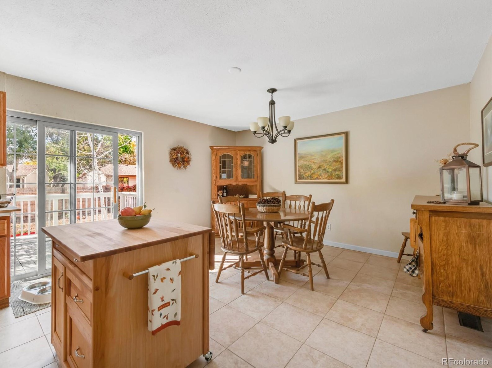 8720 Dover Cir, Arvada CO  80005-1549 exterior