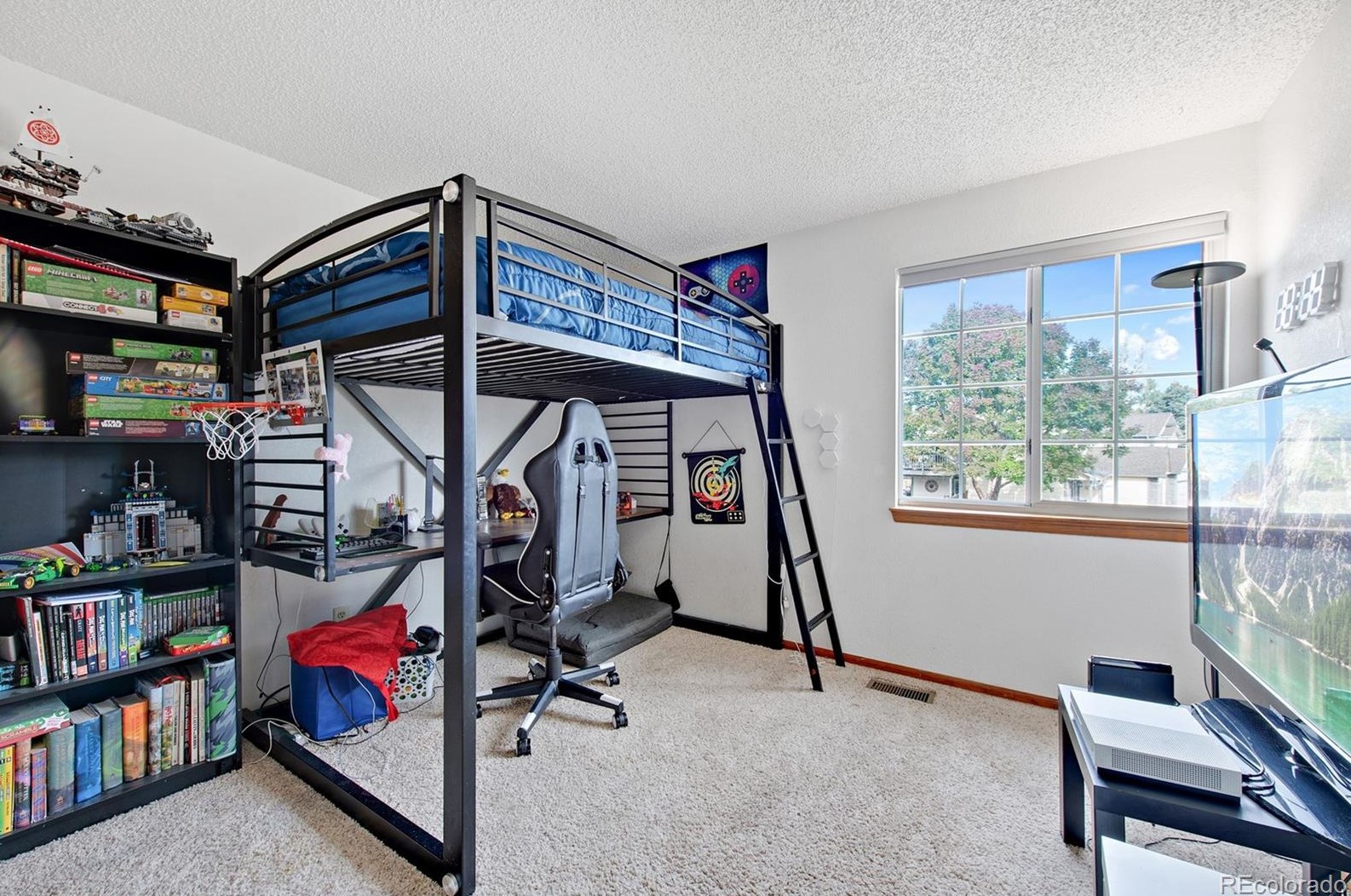 12676 Crestline Ave, Littleton CO  80127-6219 exterior