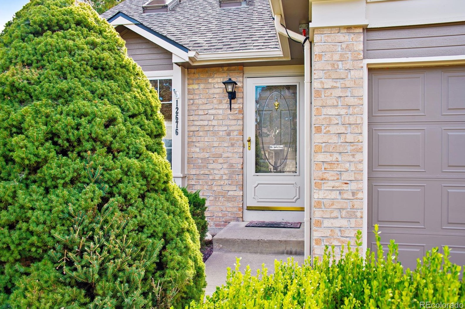 12676 Crestline Ave, Littleton CO  80127-6219 exterior