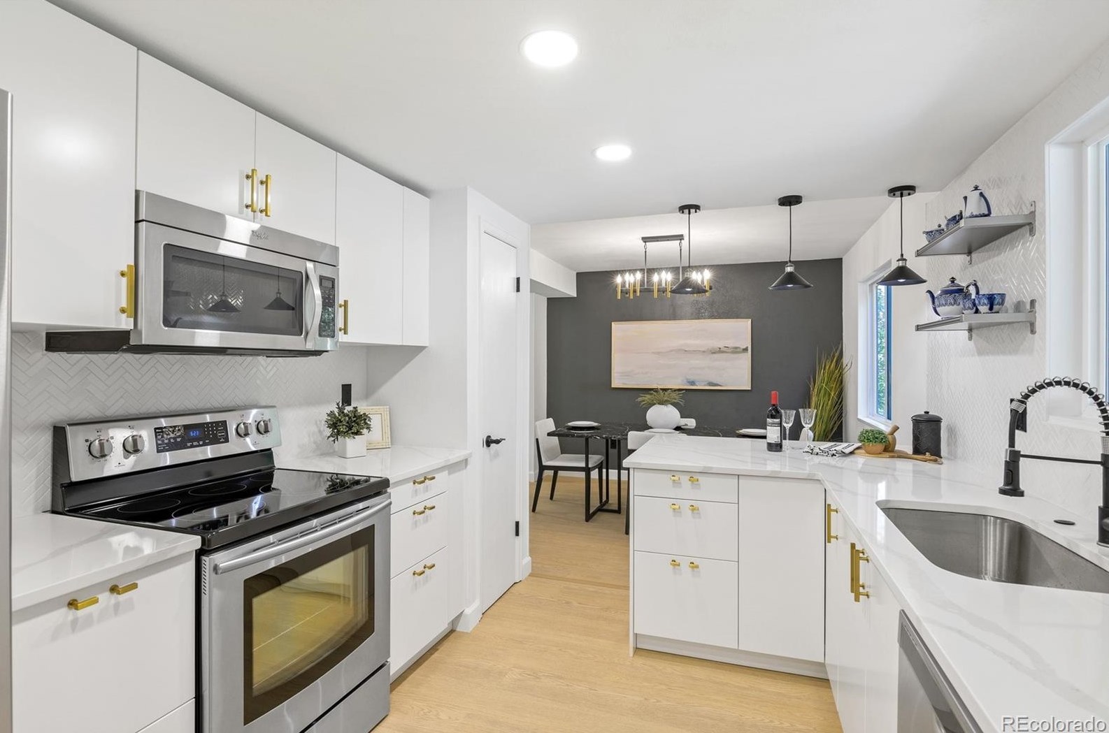 575 Jamison Pl, Littleton CO  80122-2805 exterior