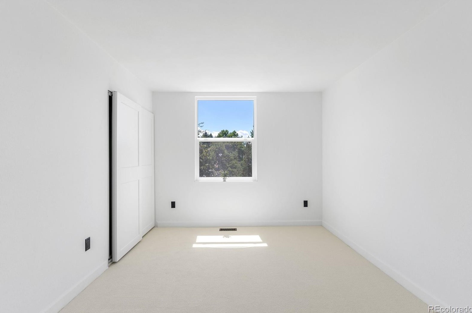 575 Jamison Pl, Littleton CO  80122-2805 exterior