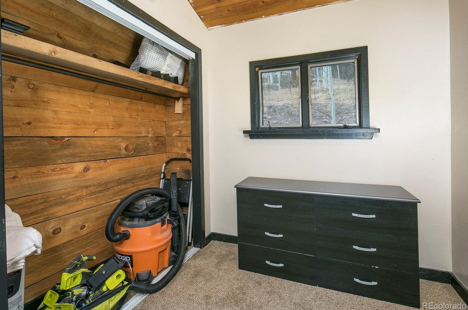 2197 Beaver Crk Rd, Arvada CO  80422-4562 exterior