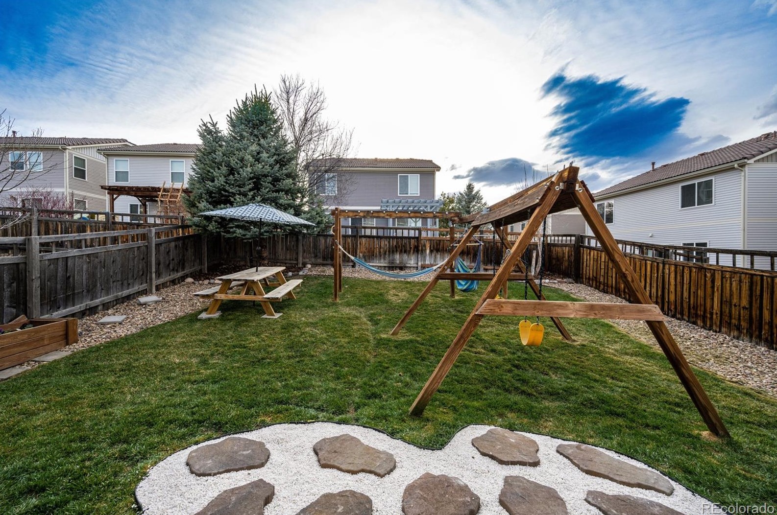 2129 Quartz St, Castle Rock CO 80109-3664 exterior