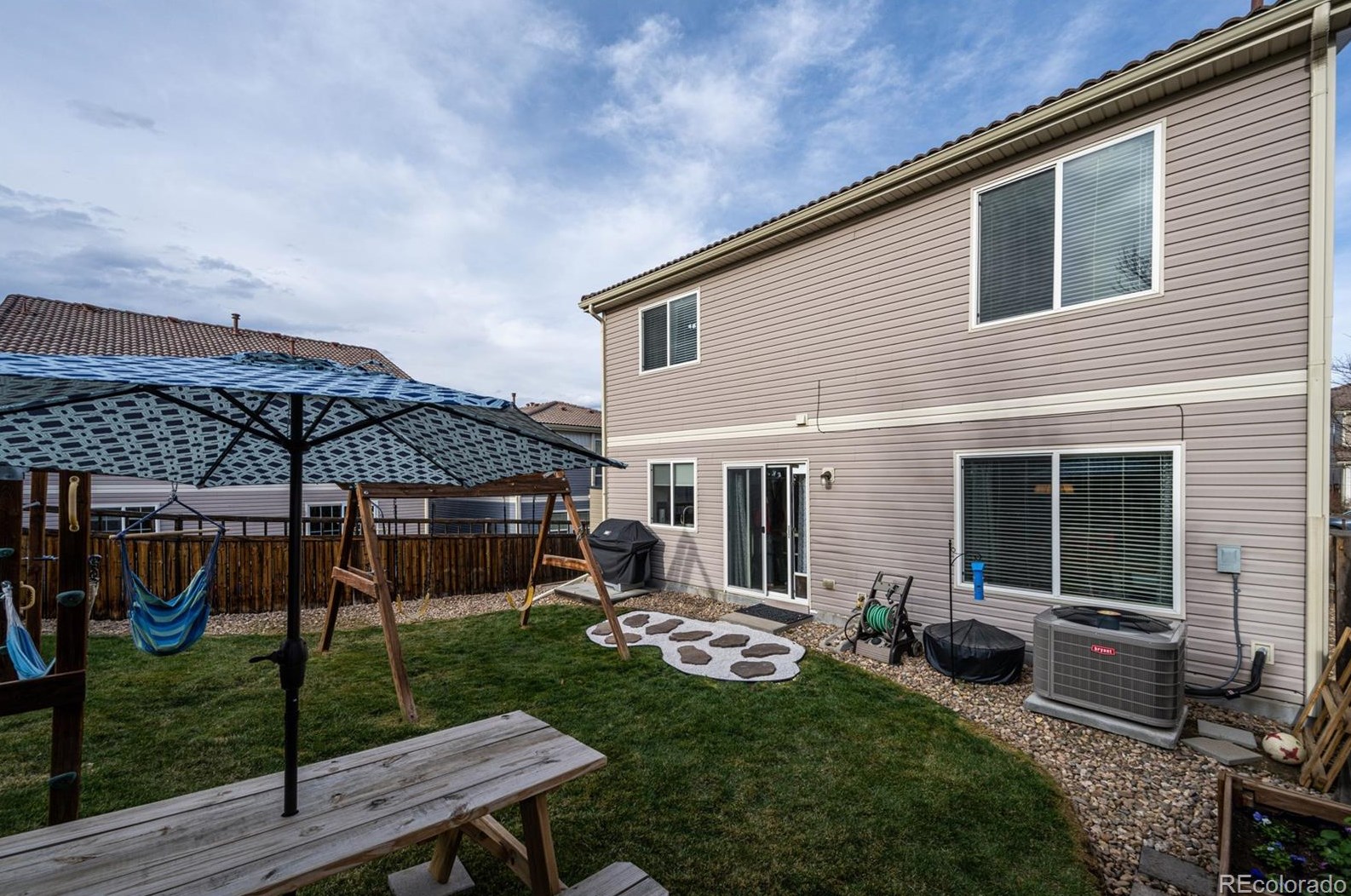 2129 Quartz St, Castle Rock CO 80109-3664 exterior