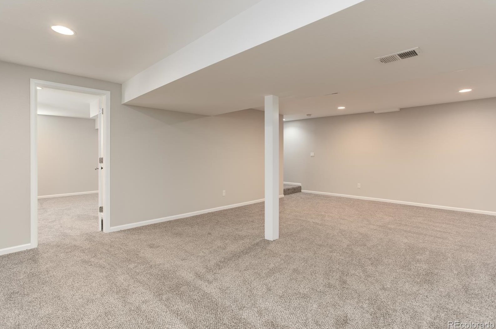7515 Devinney Ct, Arvada CO  80005-2869 exterior