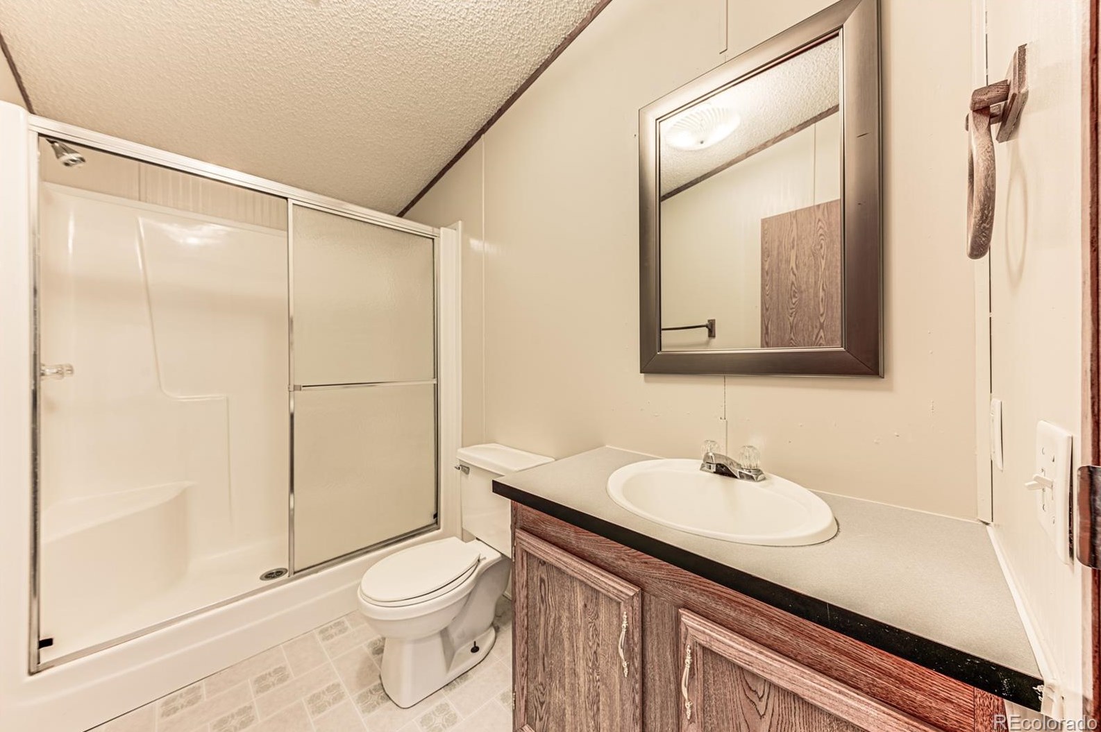 570 1st St, Bennett CO 80102-8604 exterior