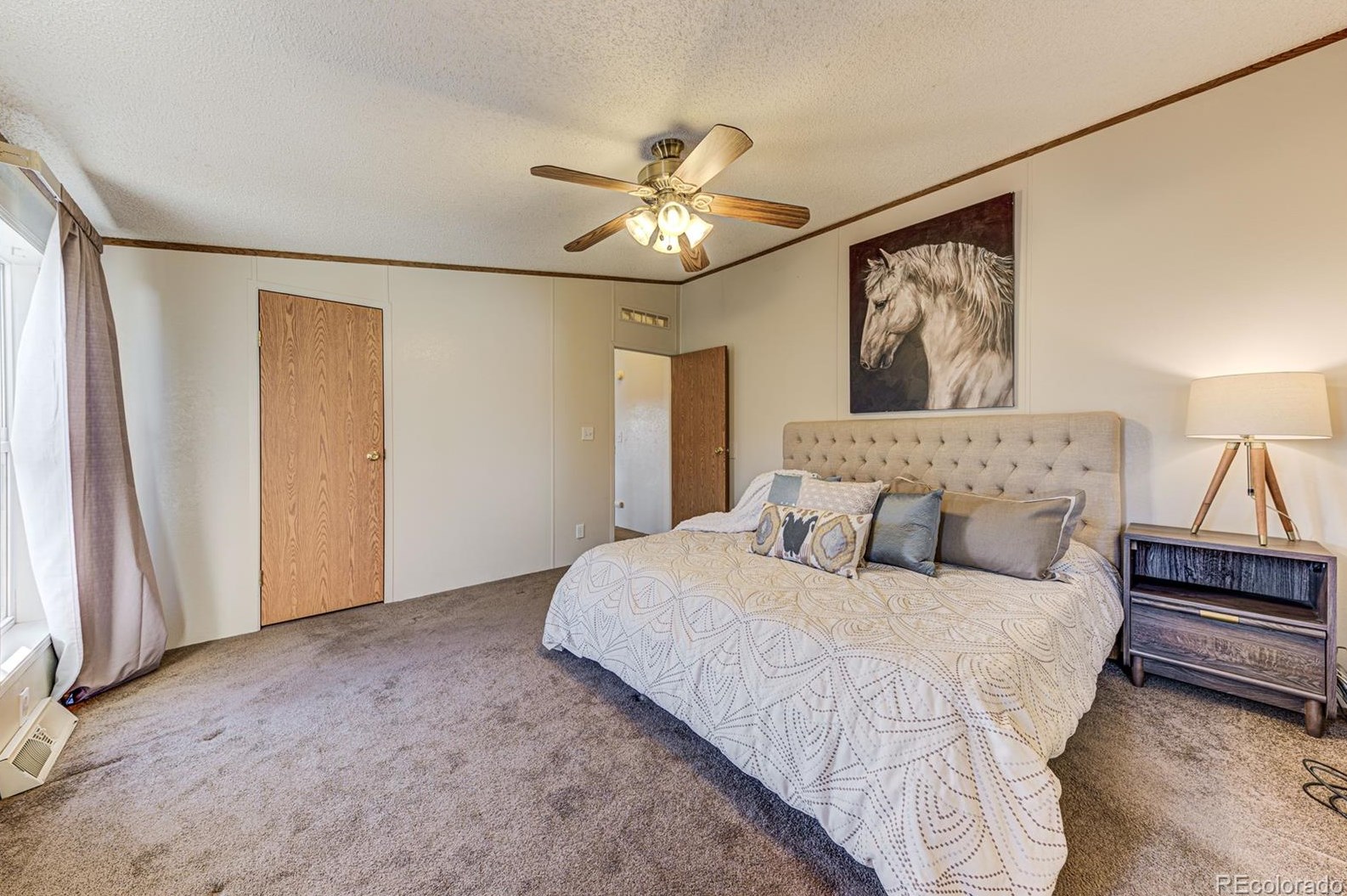 570 1st St, Bennett CO 80102-8604 exterior