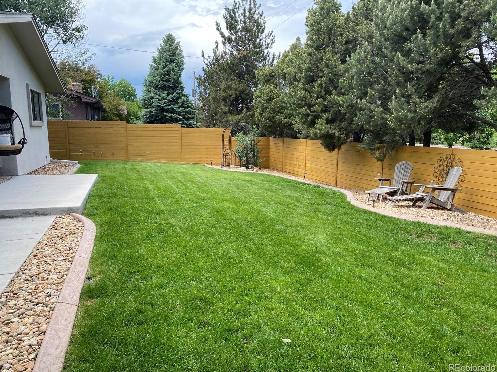8255 71st Ave, Arvada CO  80004-1834 exterior