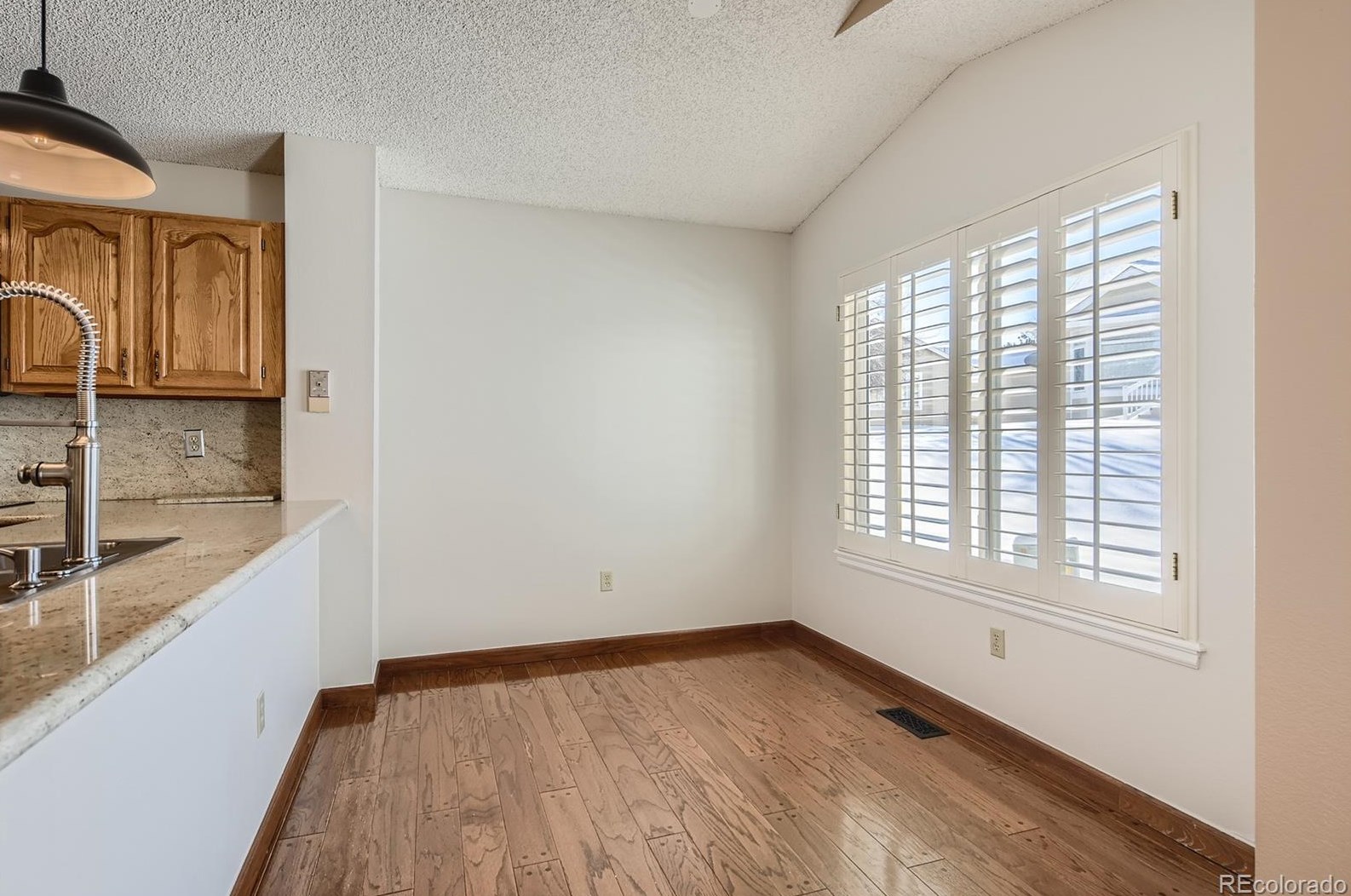 20 Abernathy Ct, Littleton CO  80130-3910 exterior