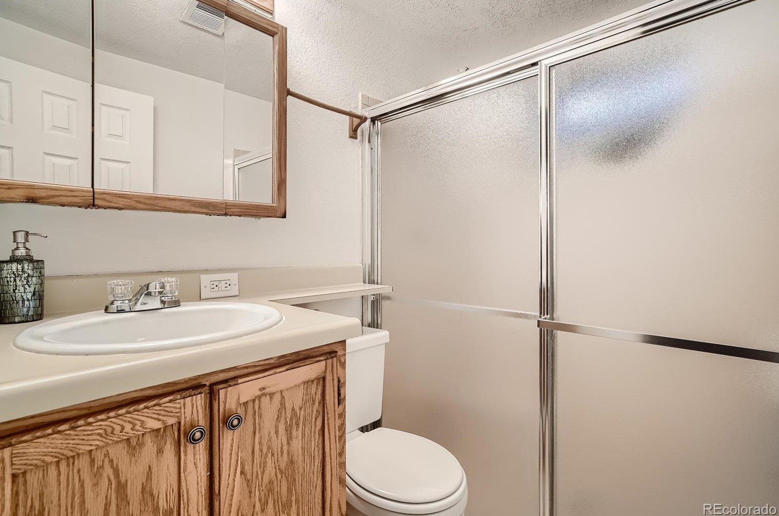 2690 Memphis Way, Denver CO 80017-2087 exterior