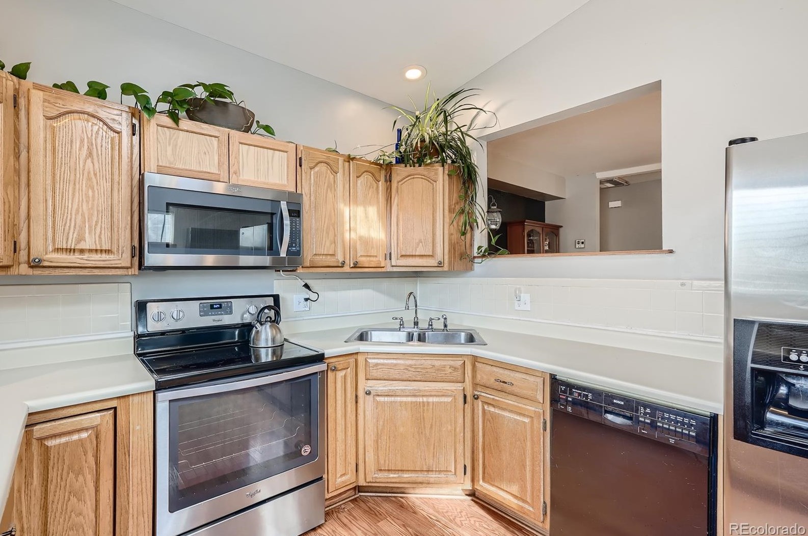 2690 Memphis Way, Denver CO 80017-2087 exterior