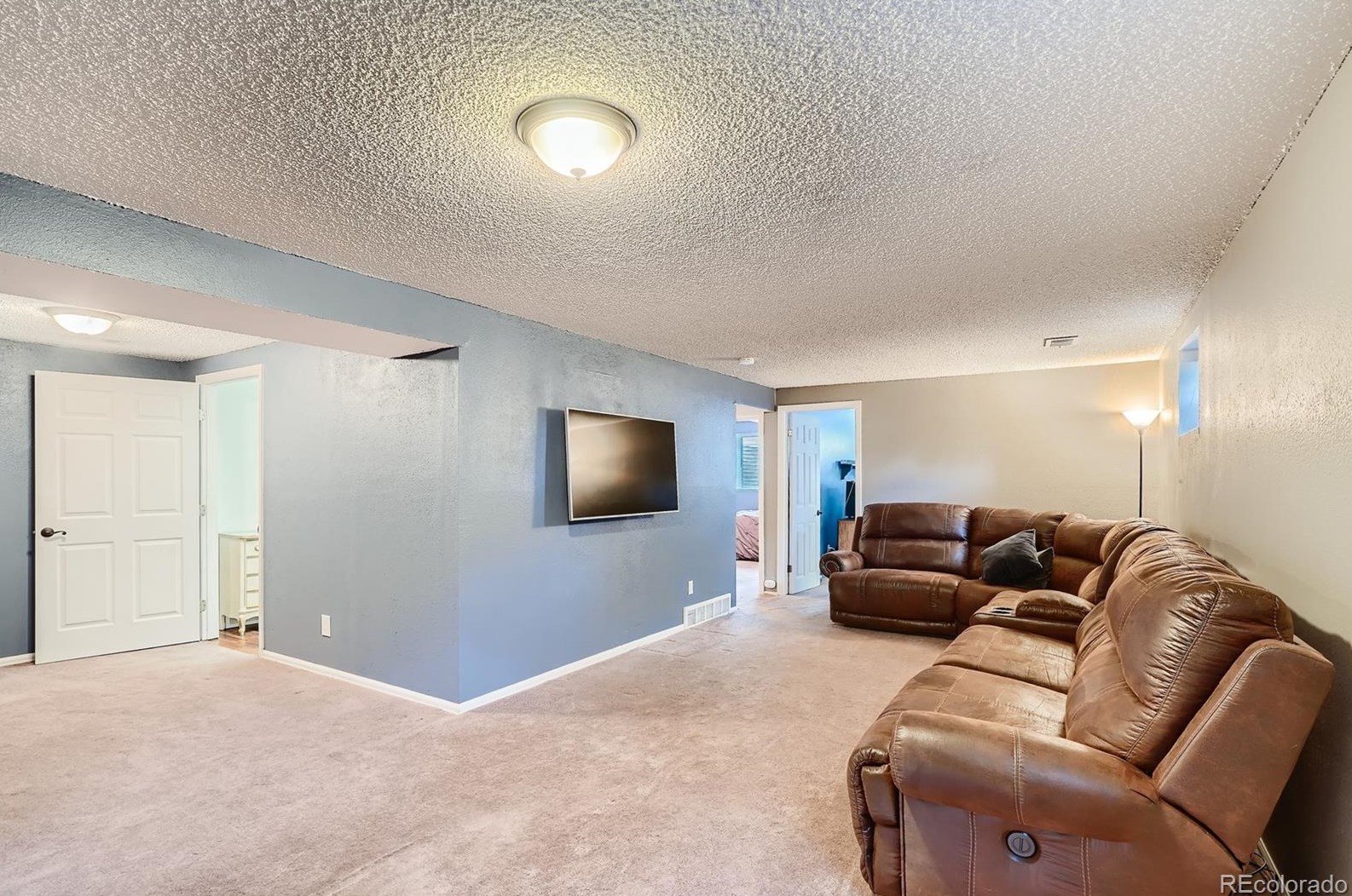 2690 Memphis Way, Denver CO 80017-2087 exterior