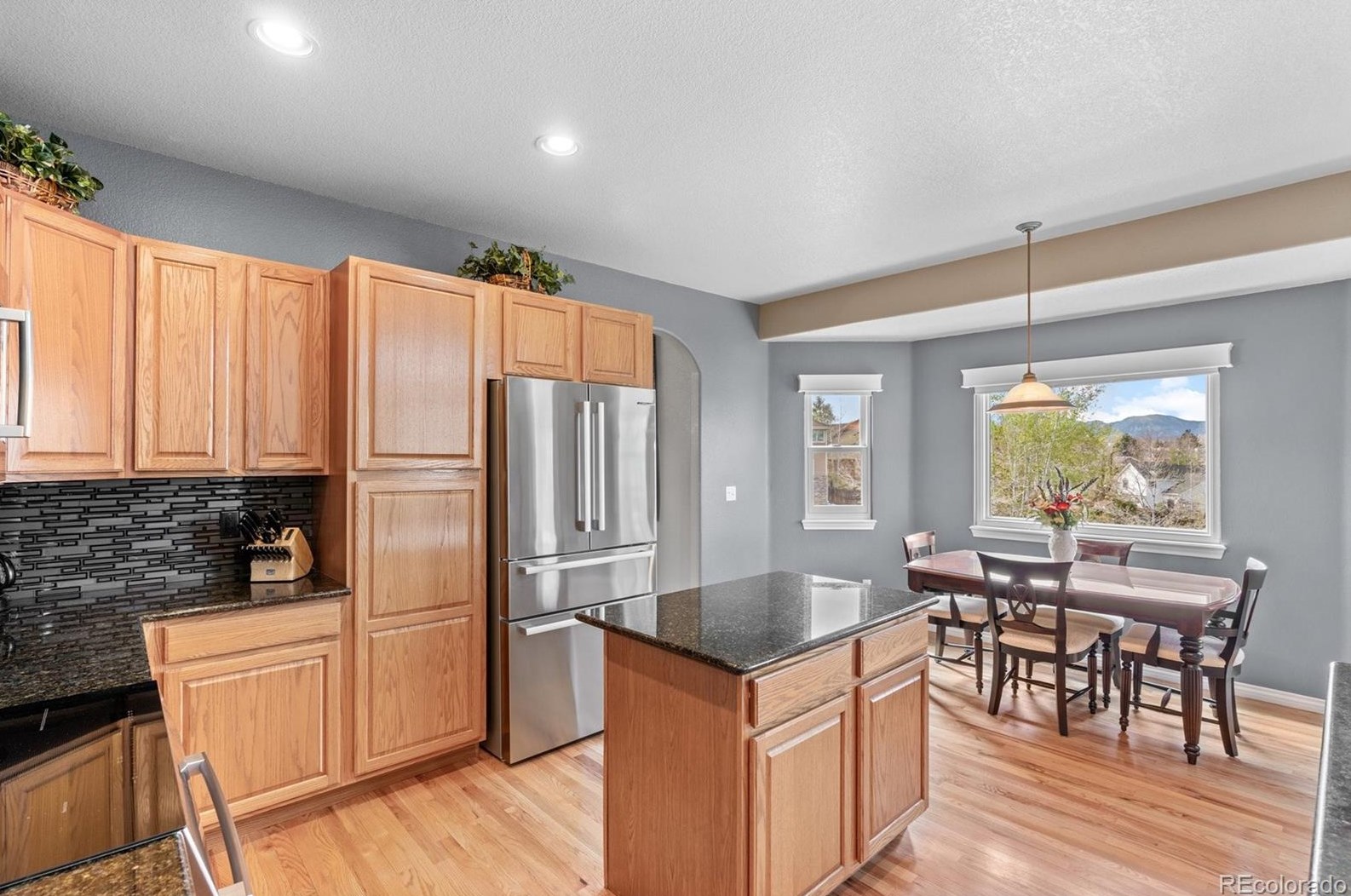 8347 Vivian St, Arvada CO  80005-5277 exterior