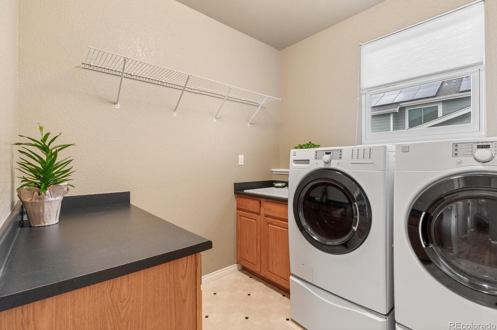 8347 Vivian St, Arvada CO  80005-5277 exterior