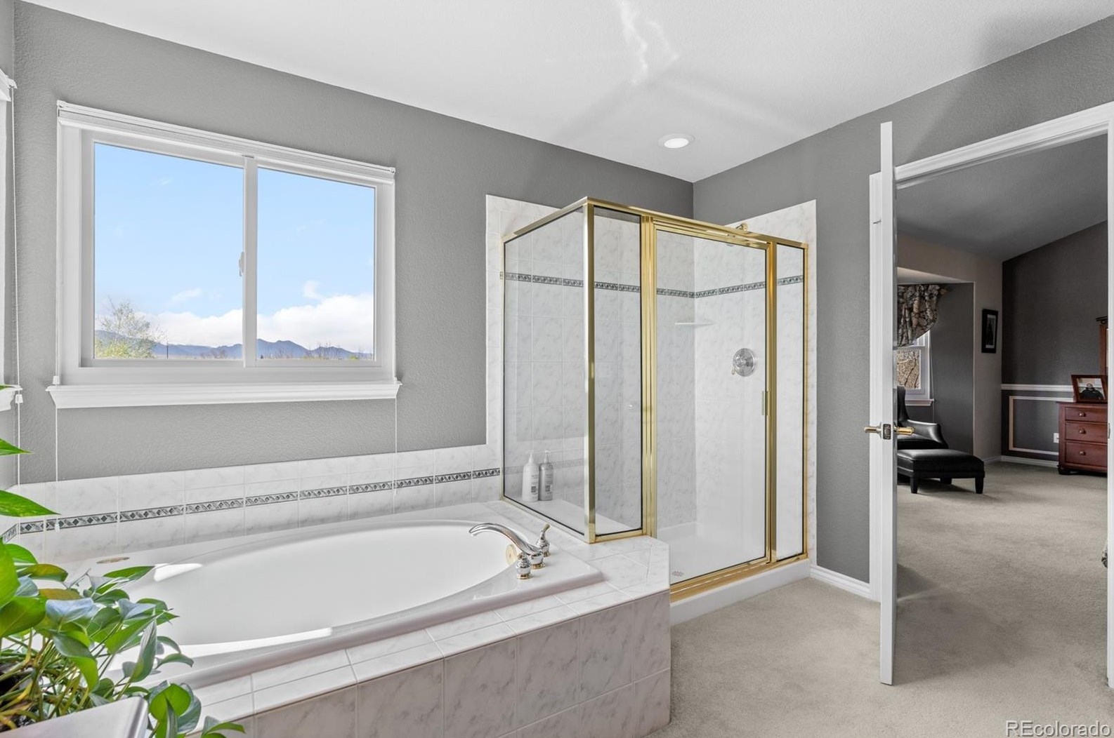 8347 Vivian St, Arvada CO  80005-5277 exterior