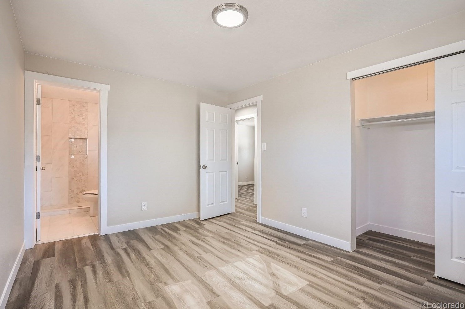 5992 Adams Dr, Littleton CO  80121-3004 exterior