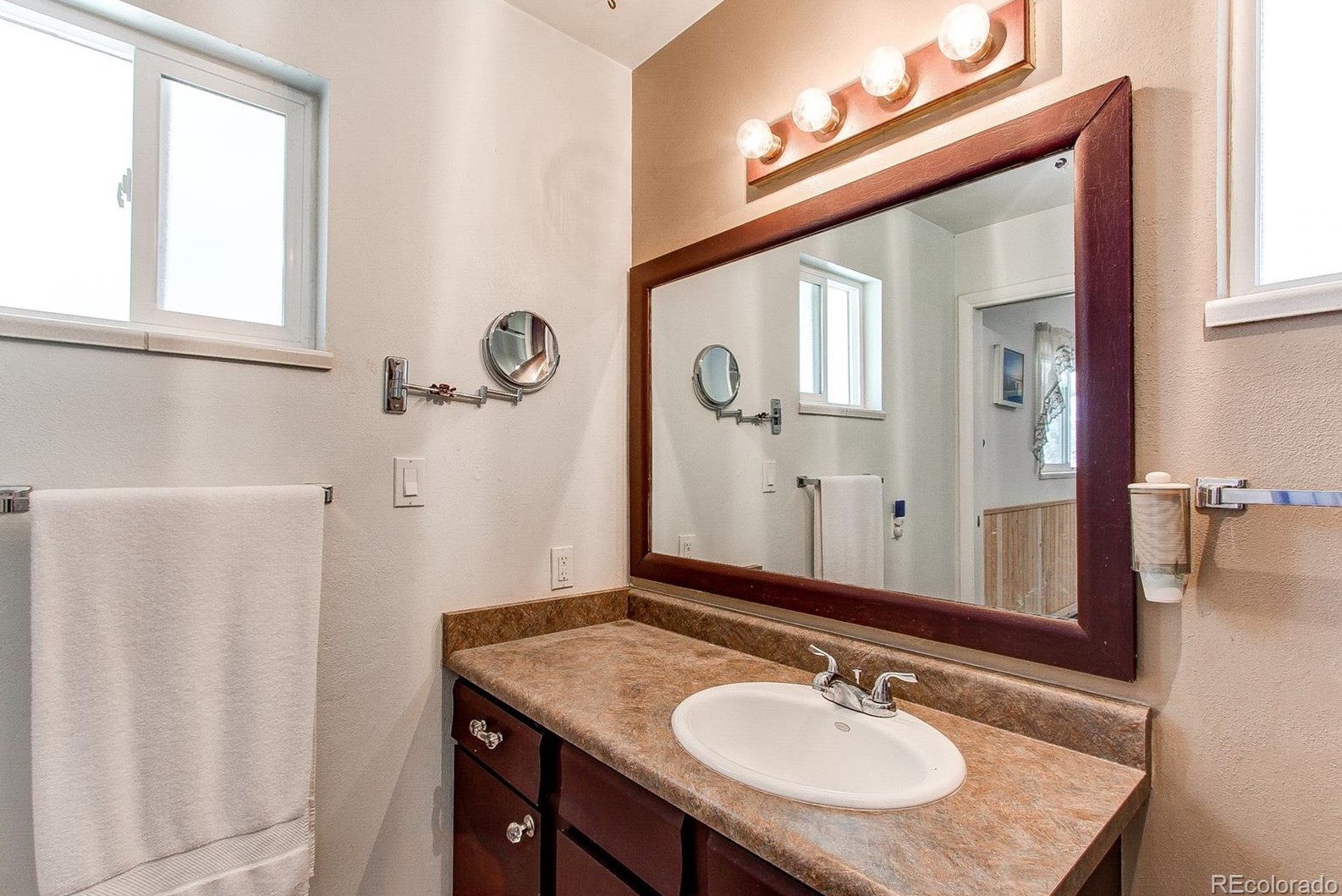 2713 Ponderosa Rd, Franktown CO 80116-9331 exterior