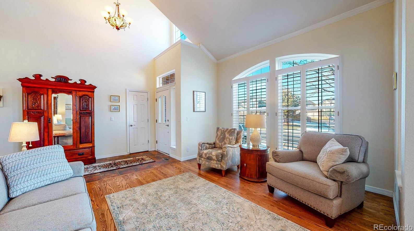 9738 Sylvestor Rd, Littleton CO 80129-6221 exterior