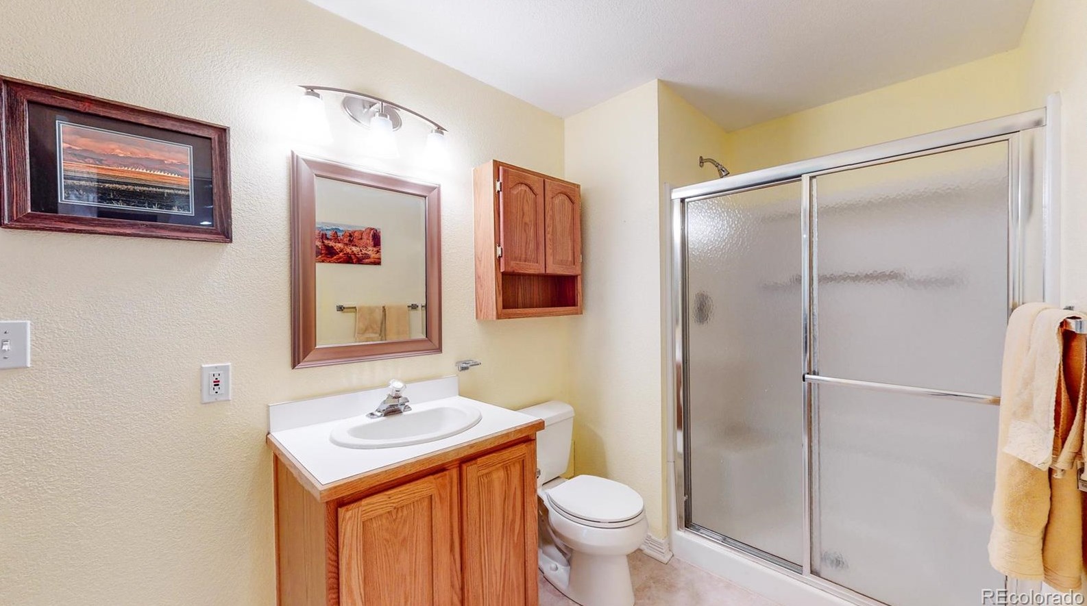 9738 Sylvestor Rd, Littleton CO 80129-6221 exterior