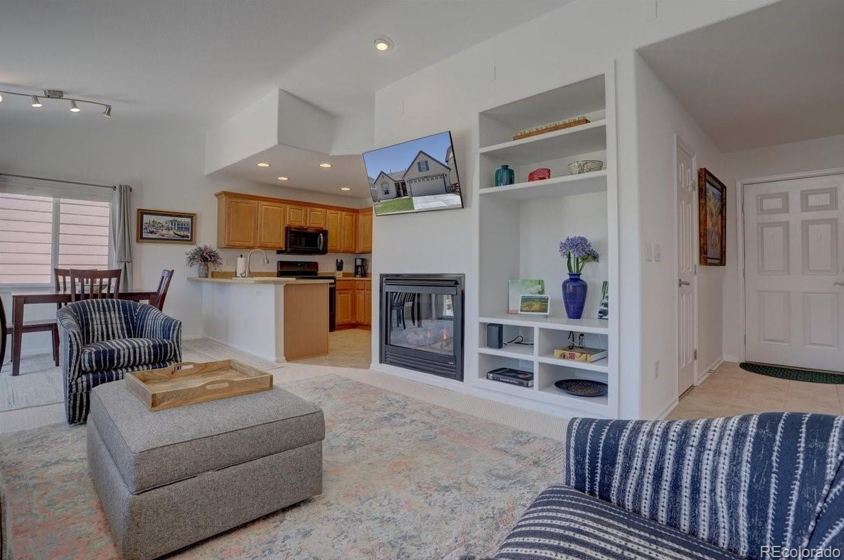 3696 Wonder Dr, Castle Rock CO 80109-4546 exterior