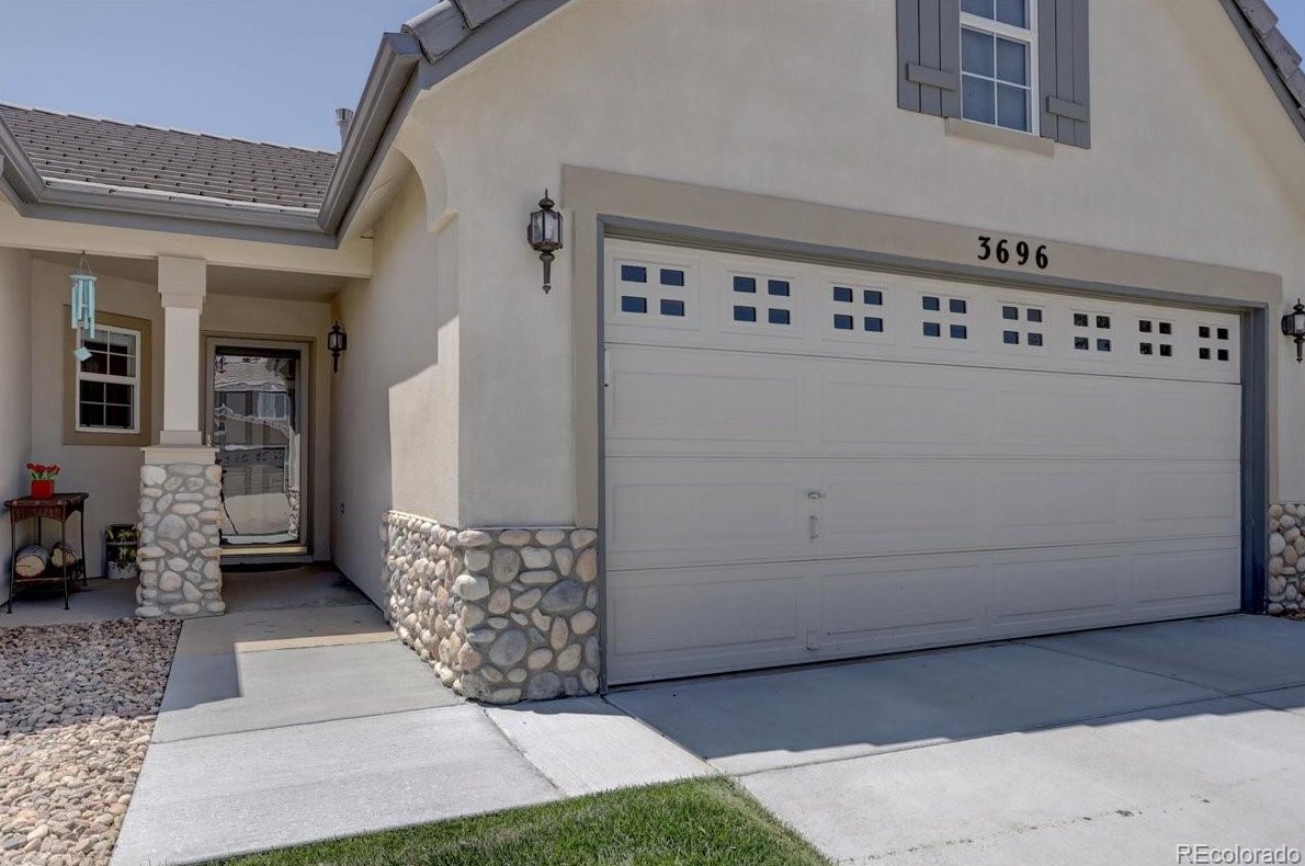 3696 Wonder Dr, Castle Rock CO 80109-4546 exterior