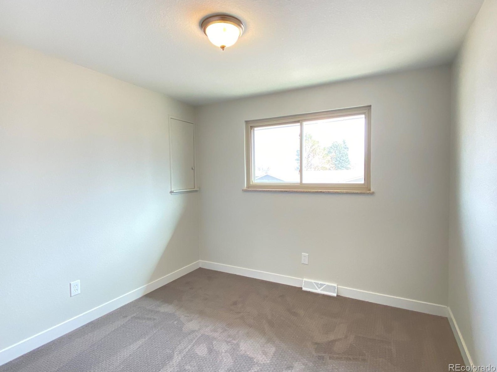 6871 Saulsbury St, Arvada CO  80003-3549 exterior