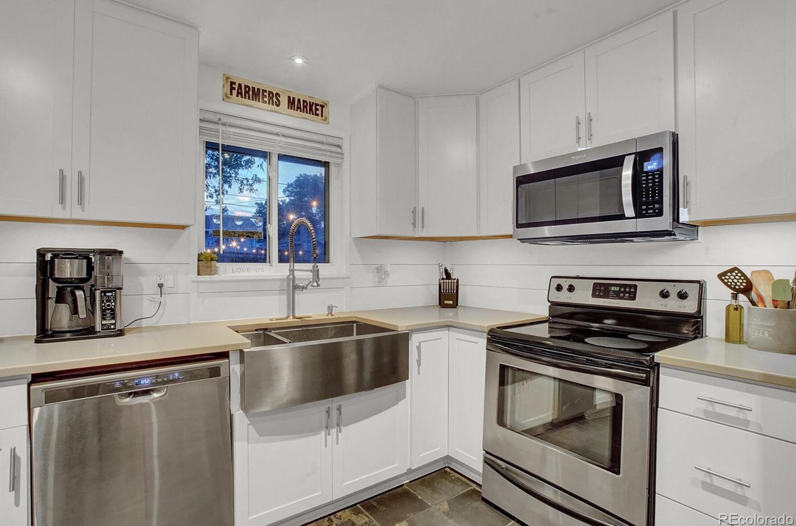 1871 Pierce St, Denver CO 80232-7125 exterior