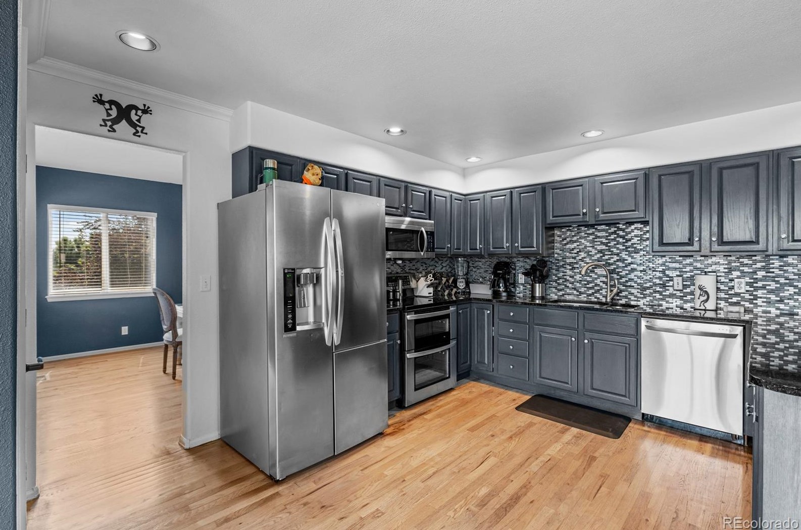 7687 Brk Dr, Littleton CO 80128-6113 exterior