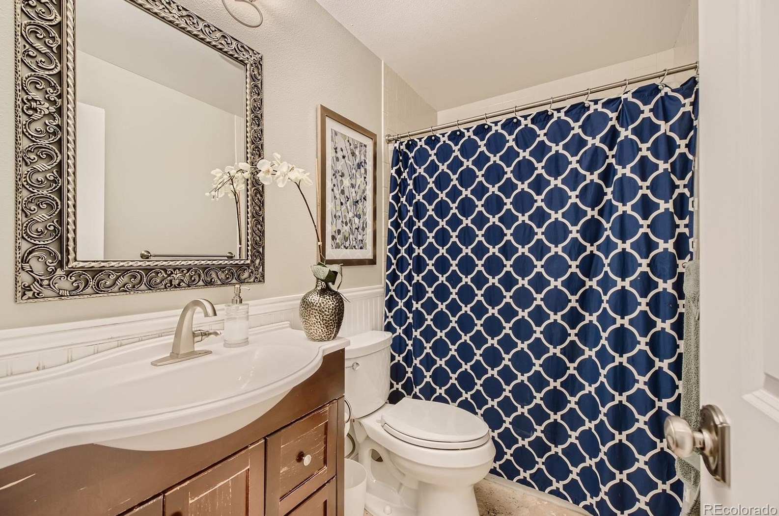 533 Sage Cir, Littleton CO 80126-2118 exterior