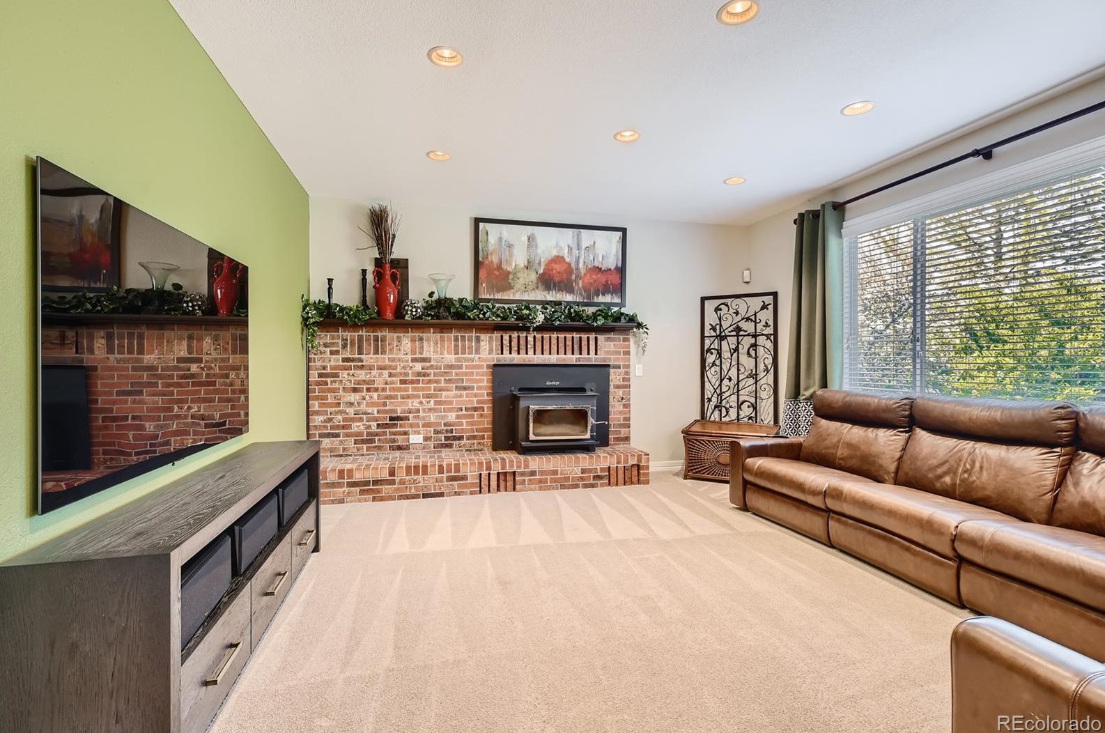 533 Sage Cir, Littleton CO 80126-2118 exterior