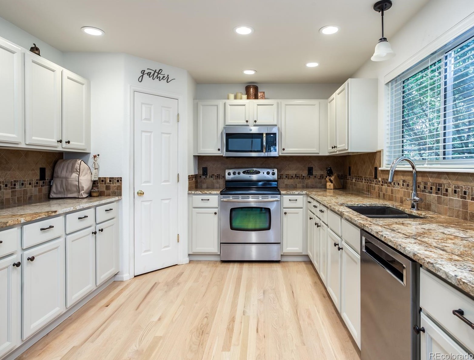 488 Sylvestor Trl, Littleton CO 80129-6299 exterior