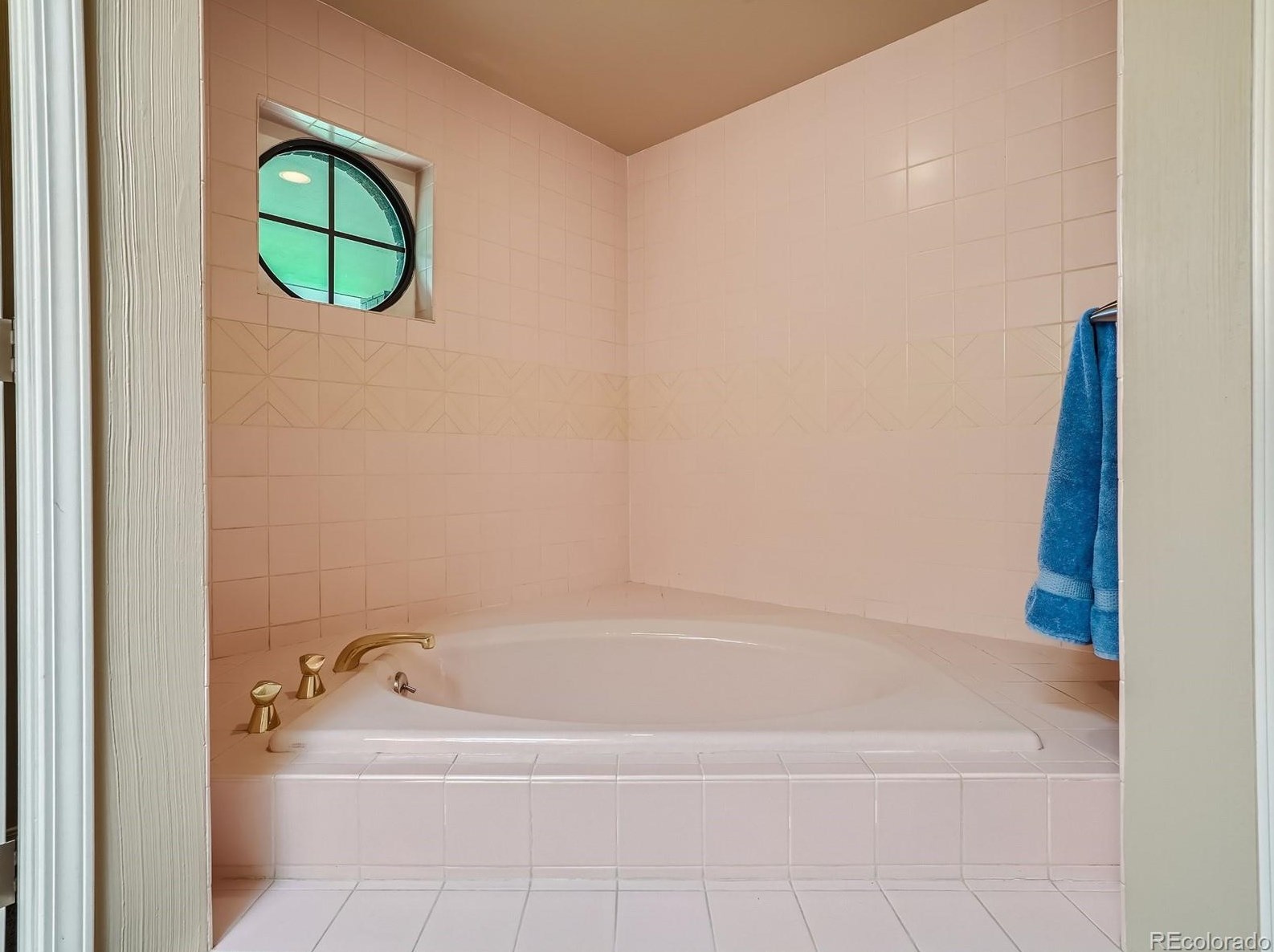 15354 73rd Ave, Arvada CO  80007-7859 exterior