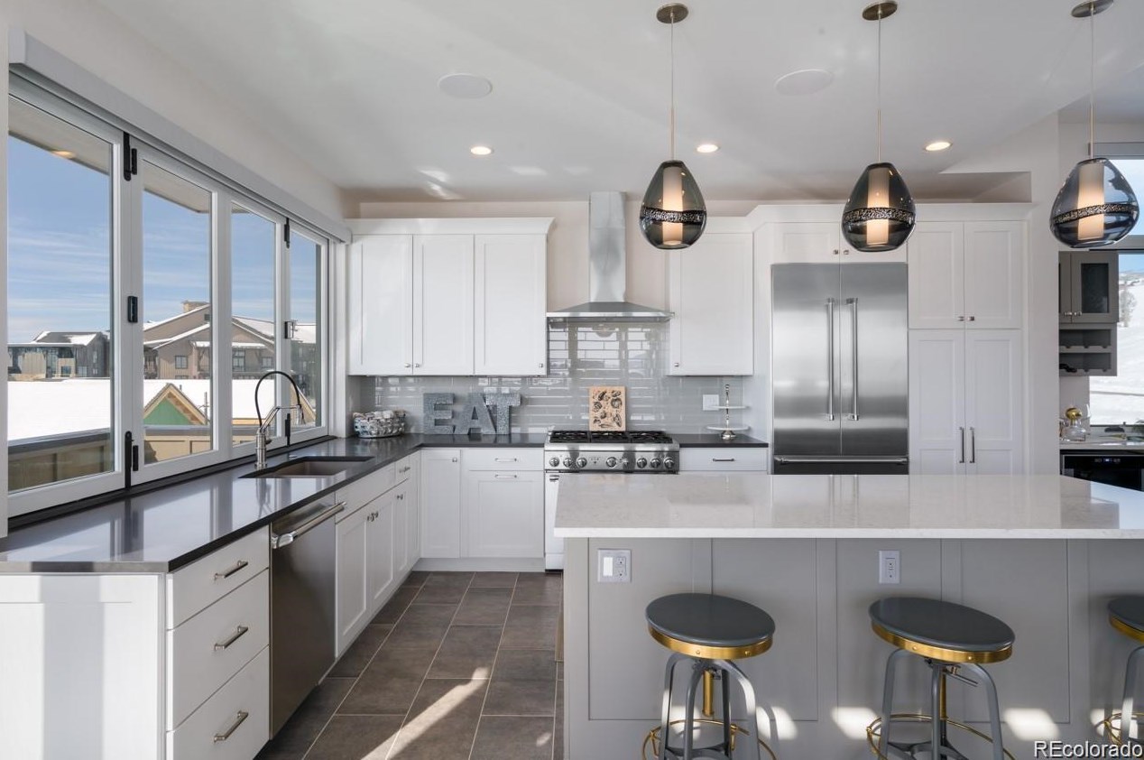 1390 Bangtail Way, Steamboat Springs CO 80487-1819 exterior