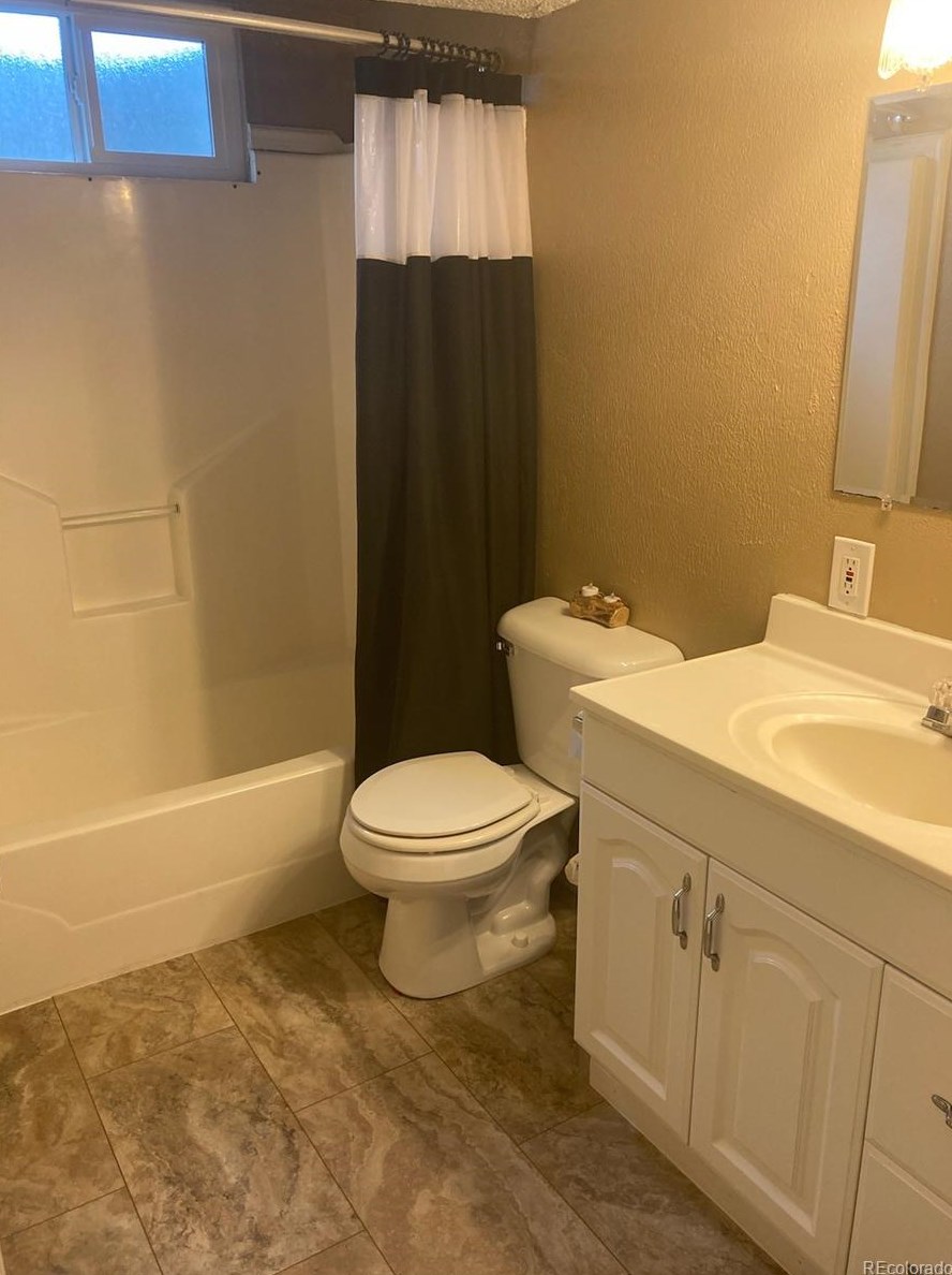 6436 Kline St, Littleton CO 80127-3411 exterior