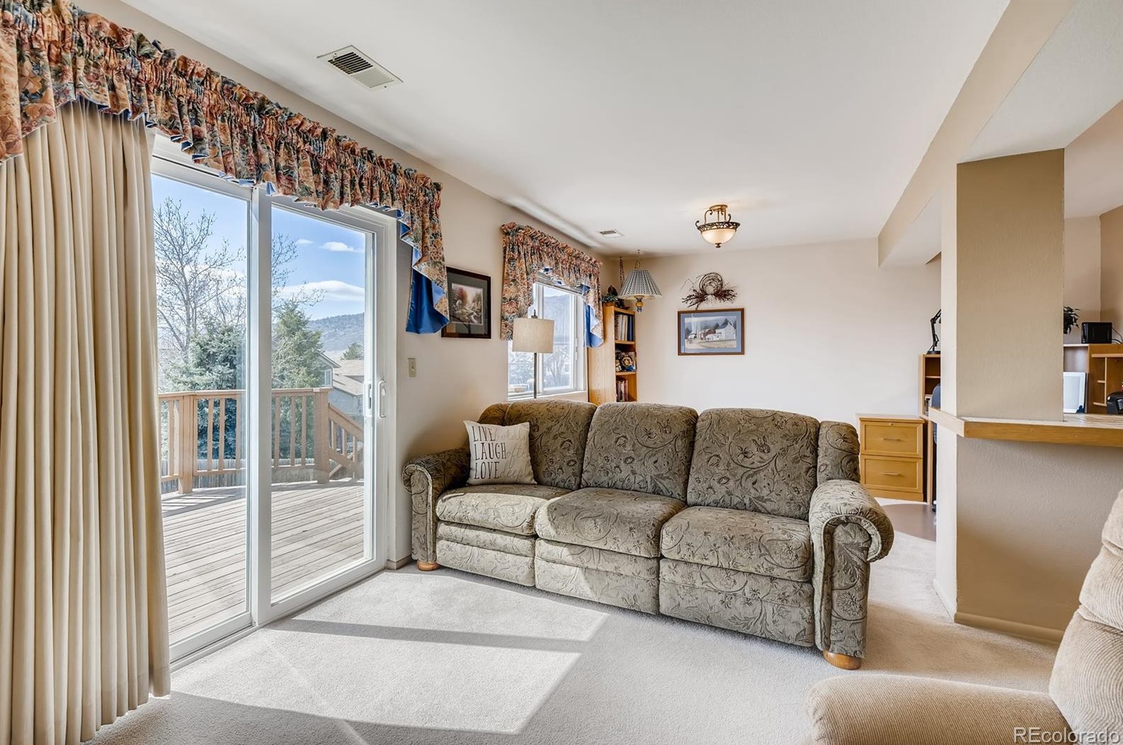 6425 Wright St, Littleton CO 80127-4800 exterior