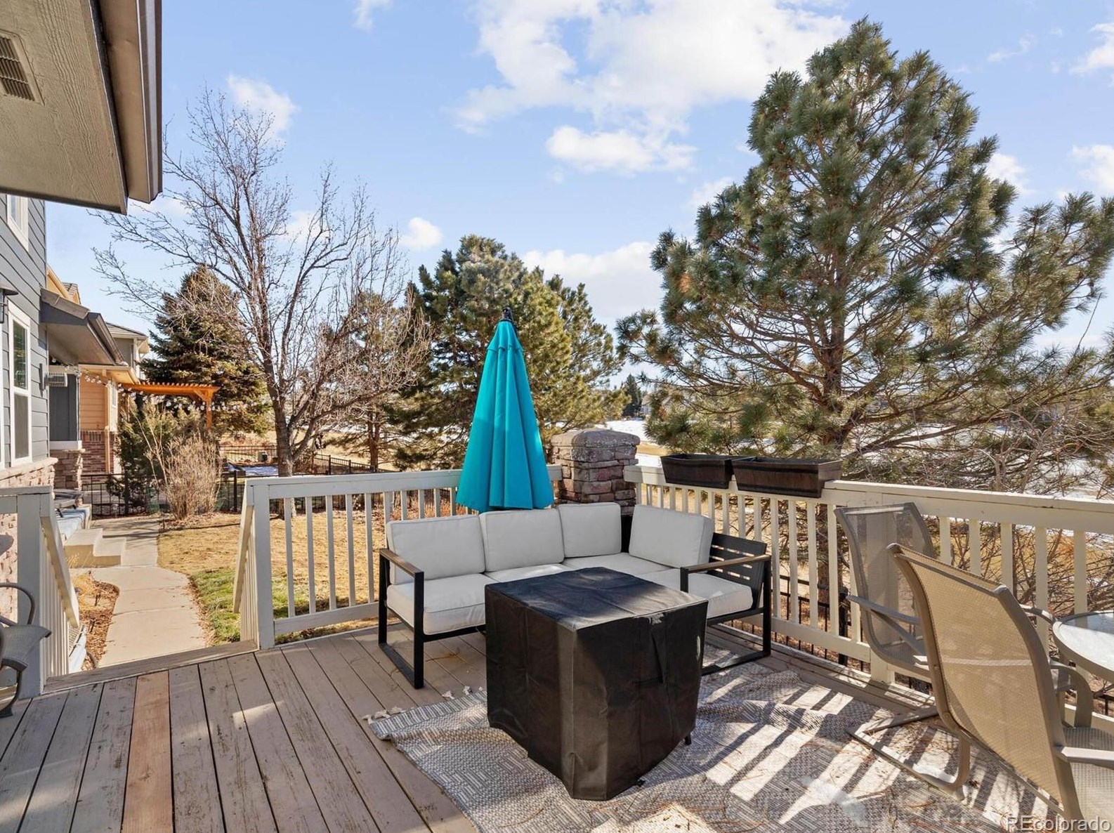 2816 Greensborough Dr, Littleton CO 80129-1531 exterior