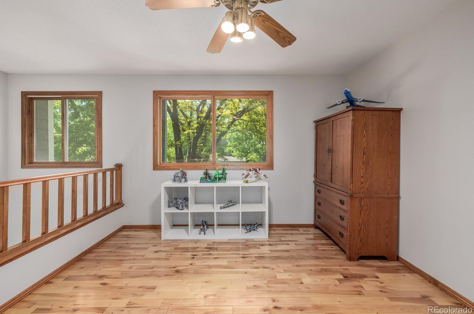 8233 Otero Ave, Littleton CO 80128-5530 exterior