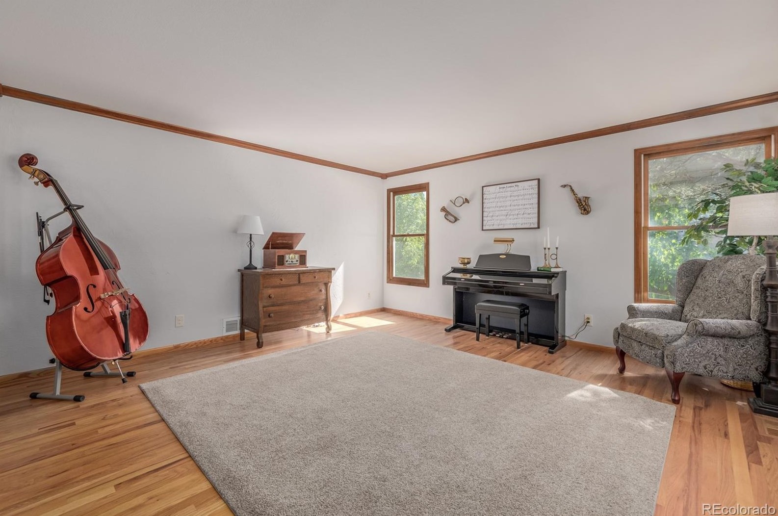 8233 Otero Ave, Littleton CO 80128-5530 exterior