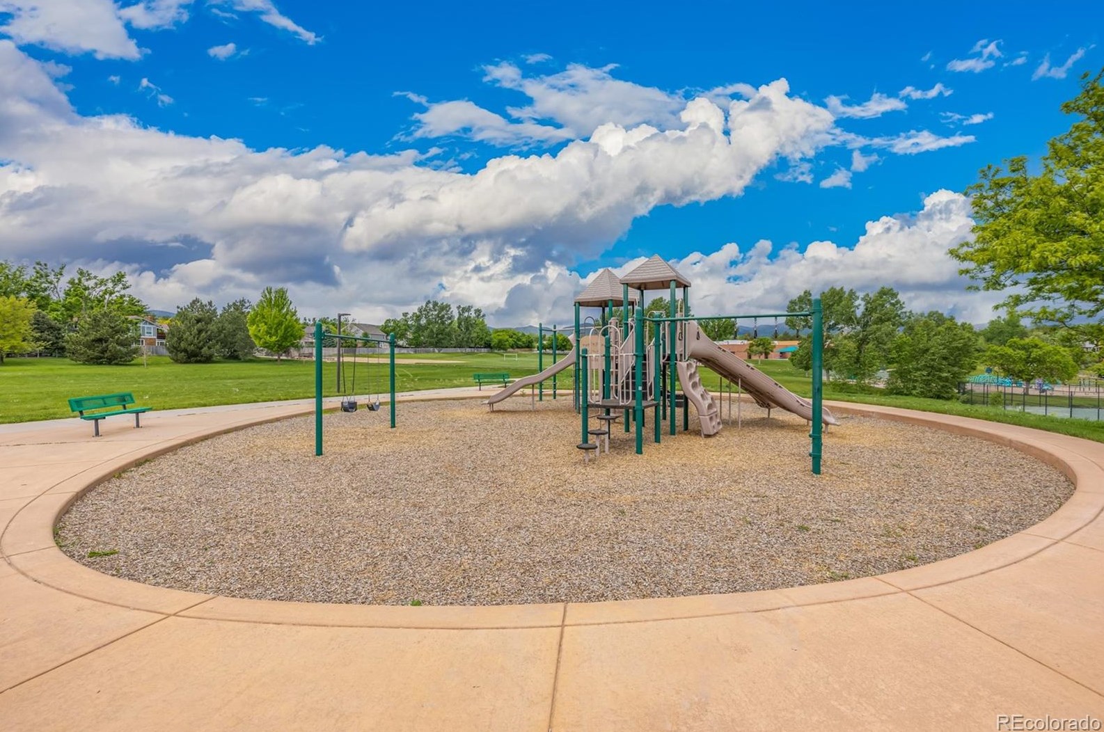 8233 Otero Ave, Littleton CO 80128-5530 exterior