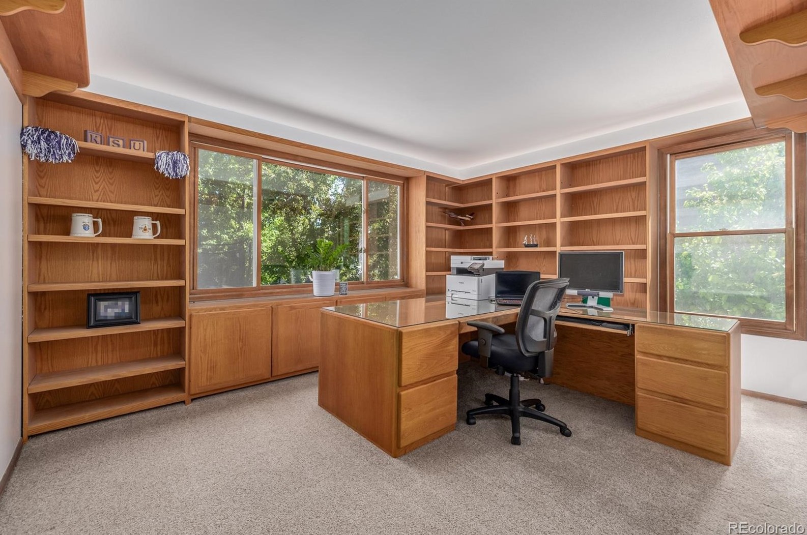 8233 Otero Ave, Littleton CO 80128-5530 exterior