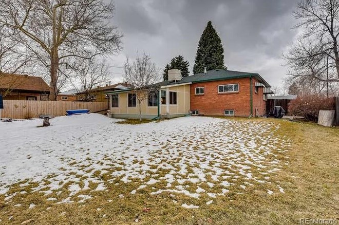 5704 Elati Way, Littleton CO 80120-2308 exterior