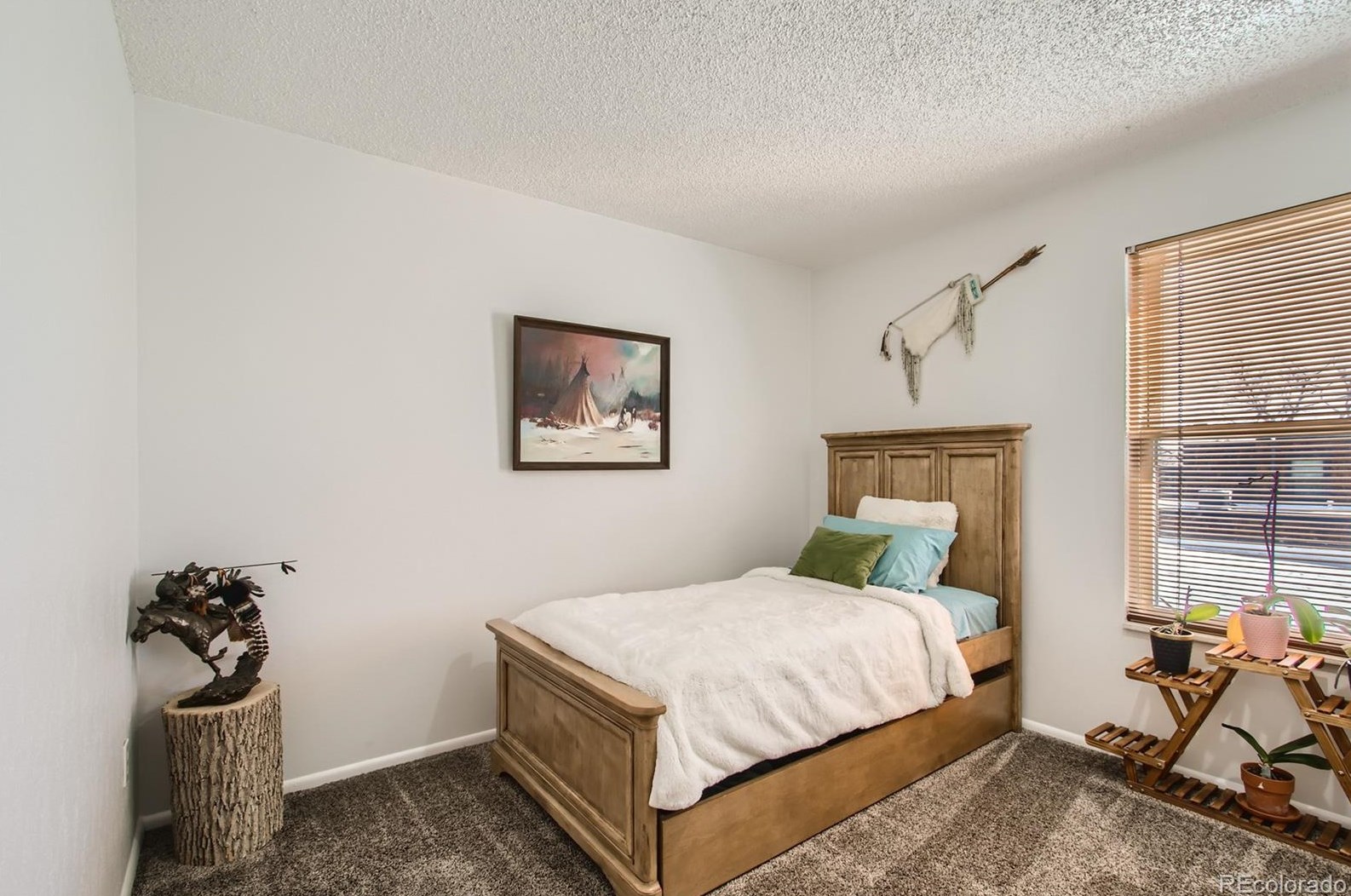 6410 Wright St, Arvada CO  80004-2205 exterior