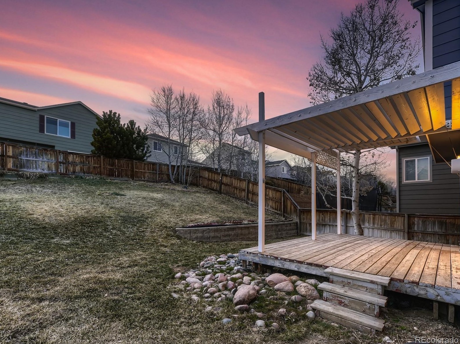 9741 Queenscliffe Dr, Littleton CO  80130-7187 exterior