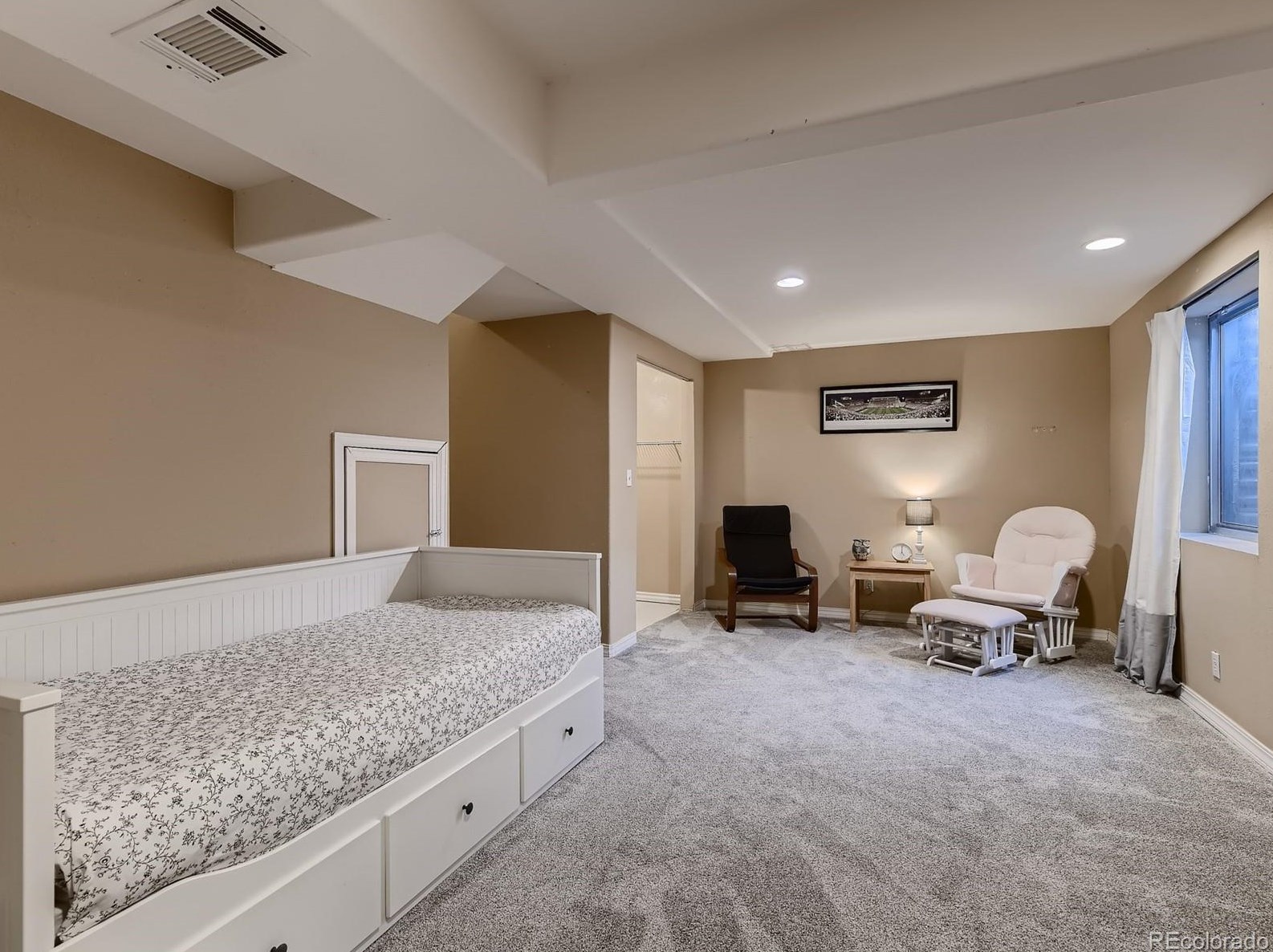 9741 Queenscliffe Dr, Littleton CO  80130-7187 exterior