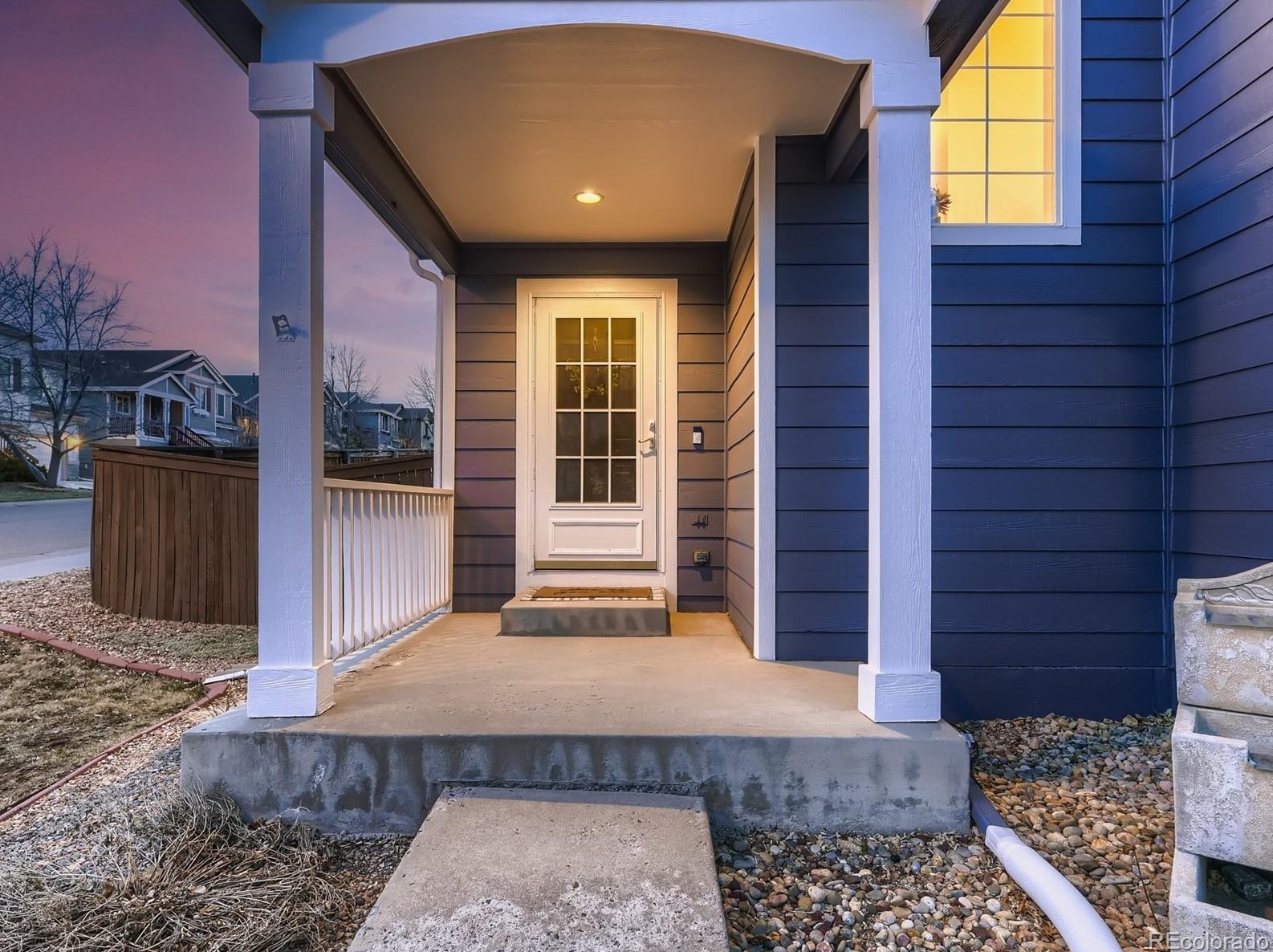 9741 Queenscliffe Dr, Littleton CO  80130-7187 exterior