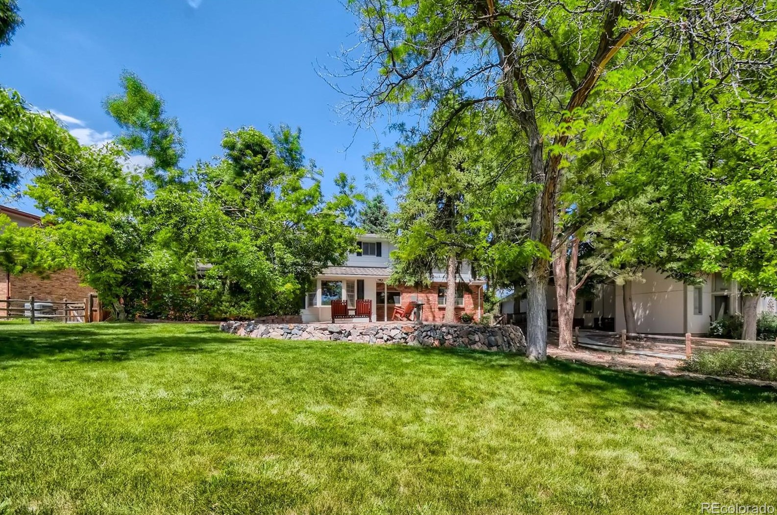 7264 Walden Dr, Littleton CO 80128-5466 exterior