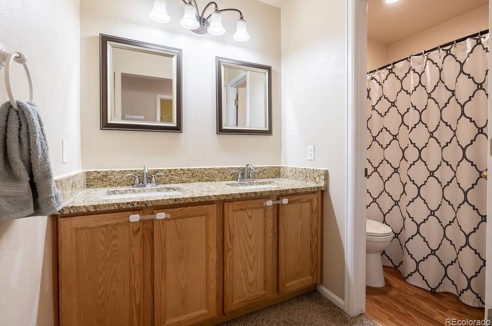 9725 Canberra Ct, Littleton CO 80130-7161 exterior