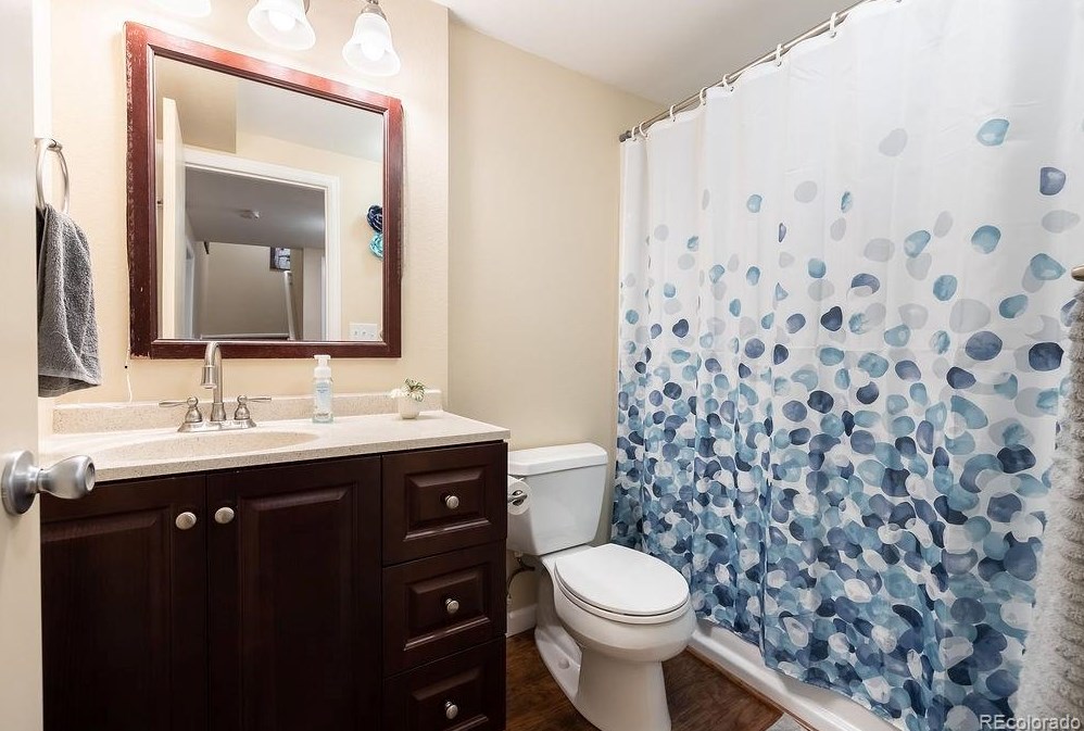 9725 Canberra Ct, Littleton CO 80130-7161 exterior